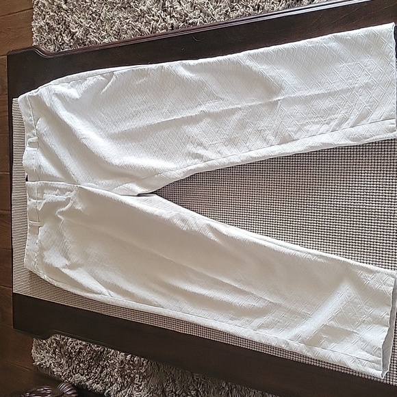 White House Black Market Pants - WHBM Great Condition White With Silvery Sparkle.